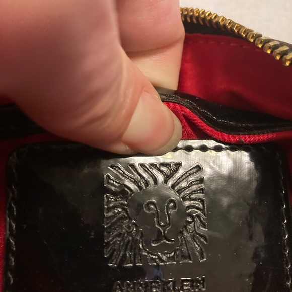 Women’s cosmetic bag Annie Klein 2 pockets inside Handles on both sides New - Picture 6 of 8